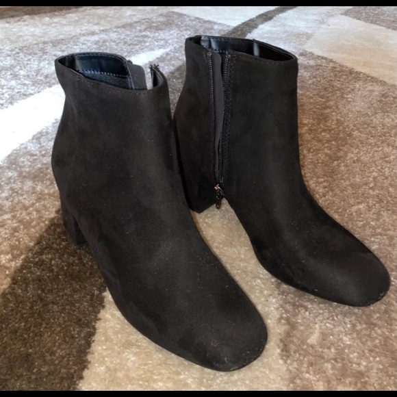 Black Booties - Picture 4 of 4